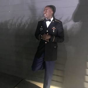 Meet your Posher, Dylan